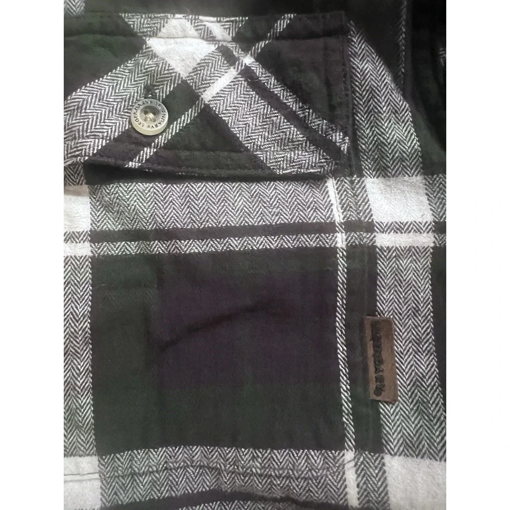 Legendary Whitetails Buck Camp Flannel Button Up Shirt Mens Large Plaid
